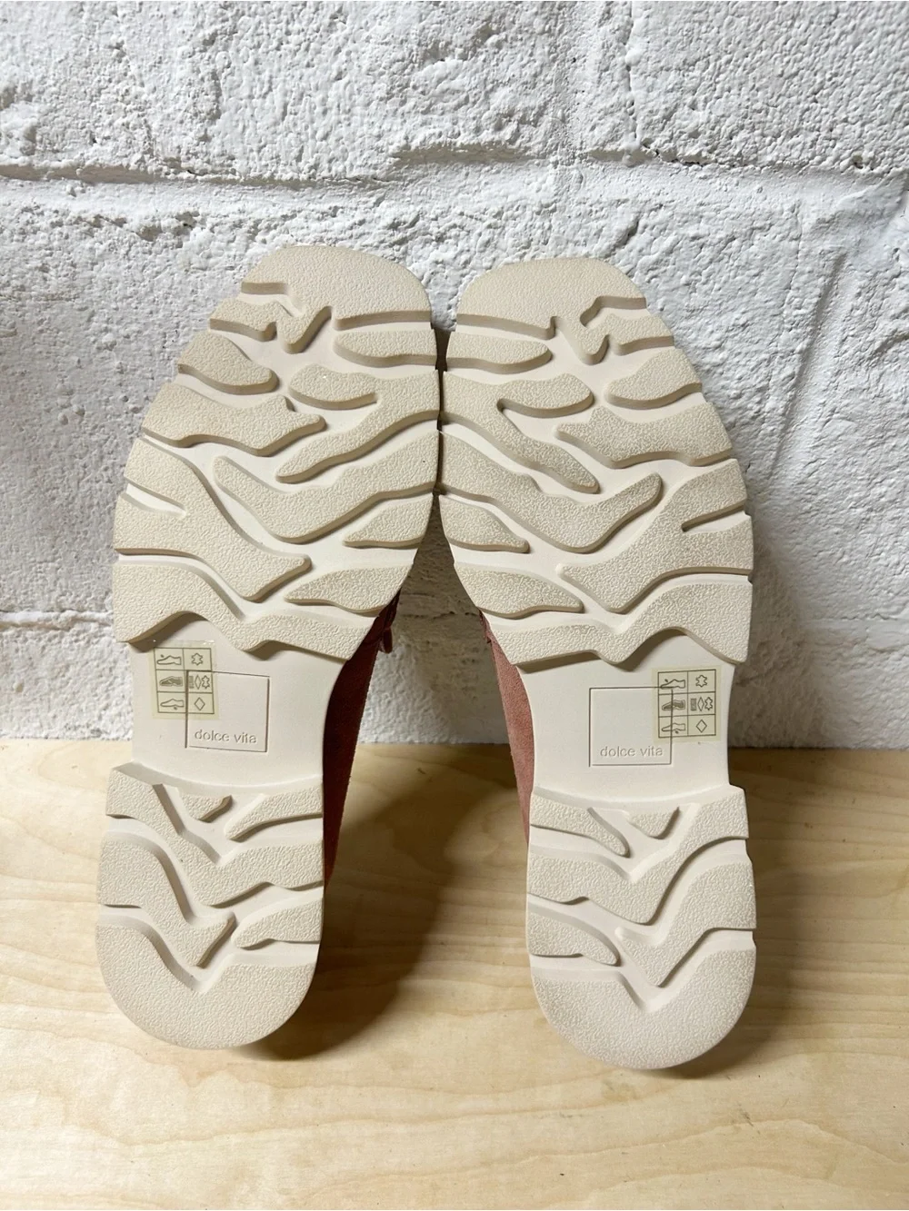 Dolce Vita Elias Suede Penny Loafers in Mauve with Lug Soles, New Without Box